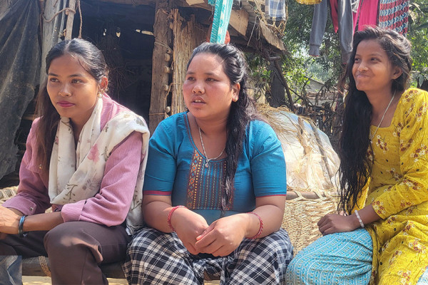 ढोगदिया टीकापुर!